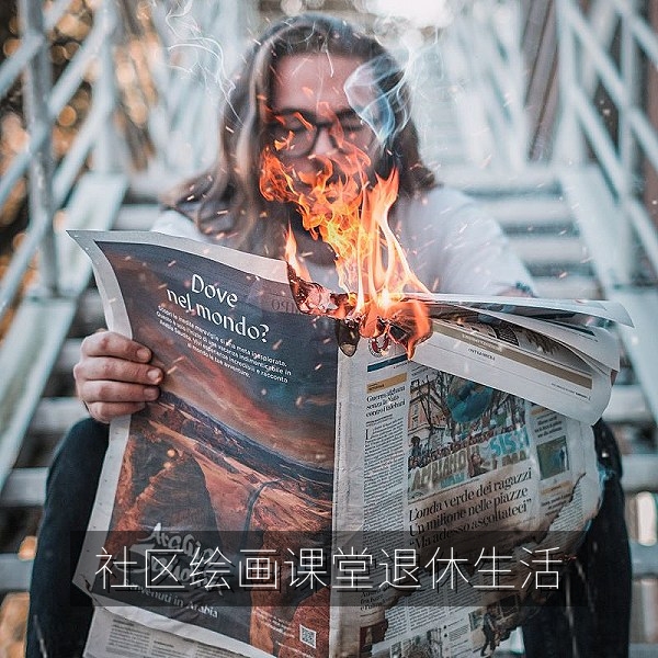 退休教师在社区活动室带领居民学习绘画的生活vlog画面