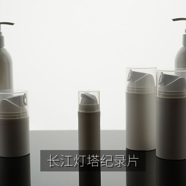 国产纪录片《长江边的灯塔》高清剧照