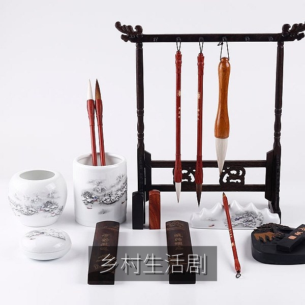 乡村生活题材电视剧《桃溪村的春天》剧照，热播剧推荐