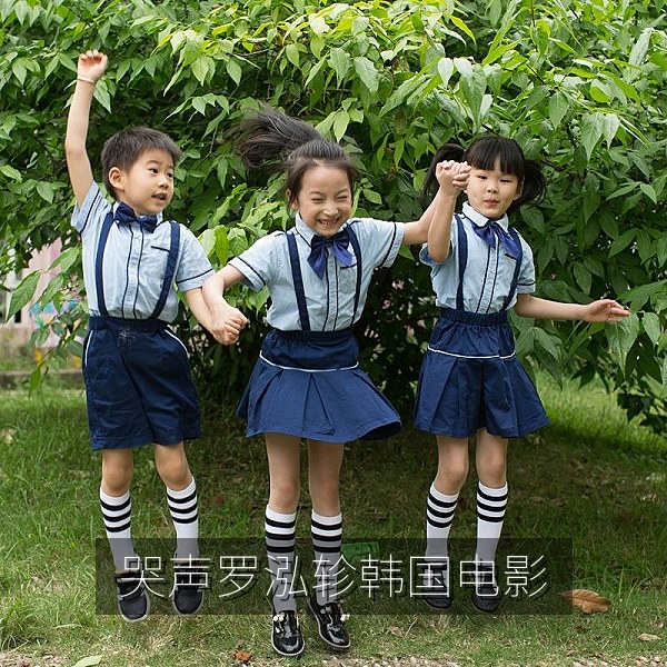 韩国悬疑电影《哭声》山村场景，韩国电影排行高分惊悚片